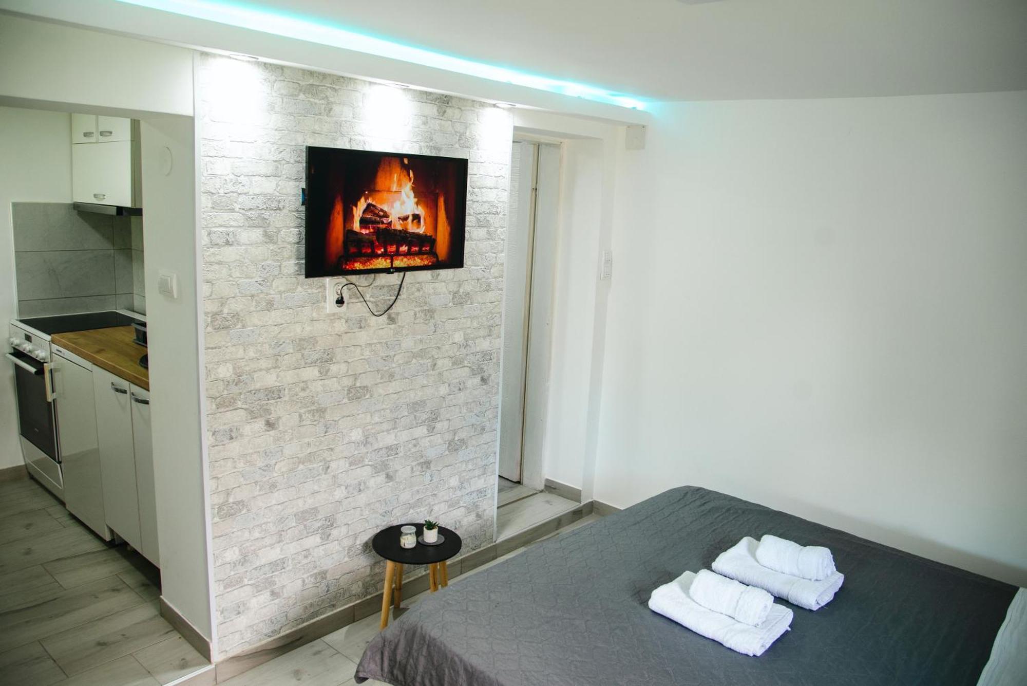 Apartmani Maslacak 브르드니크 외부 사진